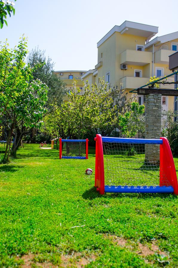 Hotel Mir Medjugorje Medugorje Bagian luar foto