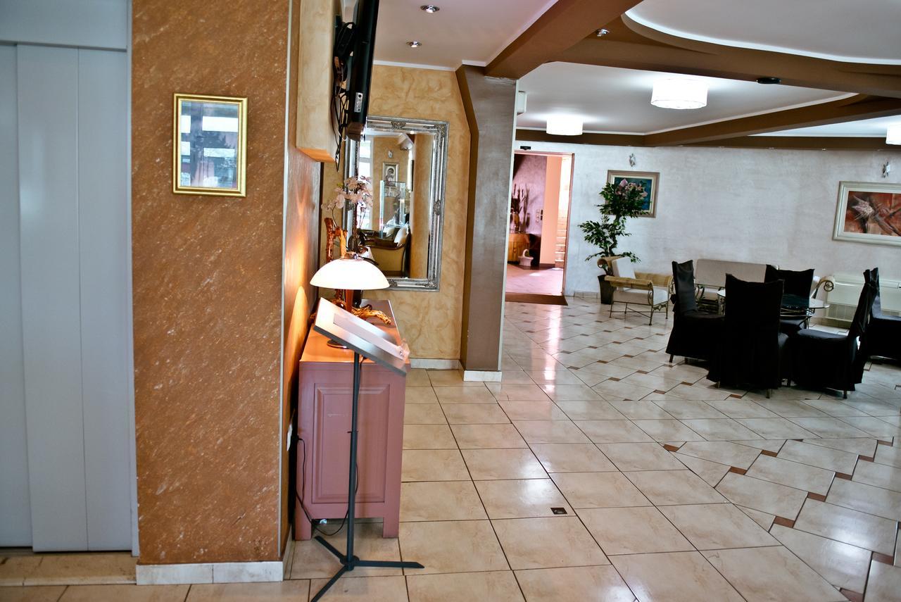 Hotel Mir Medjugorje Medugorje Bagian luar foto